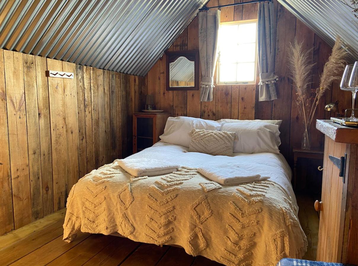 Fen Meadows Glamping - Luxury Cabins And Bell Tents Cambridge  Eksteriør bilde